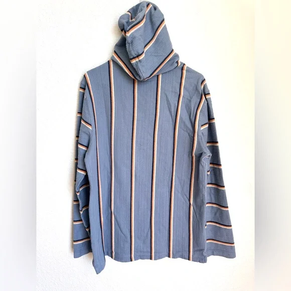 Faherty Men’s Biarritz Hoodie Sweater Blue Pullover Aztec Theme Sz Medium - Picture 8 of 13